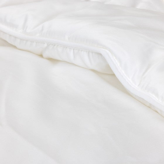 Couette chaude synthétique - 350 g/m²
